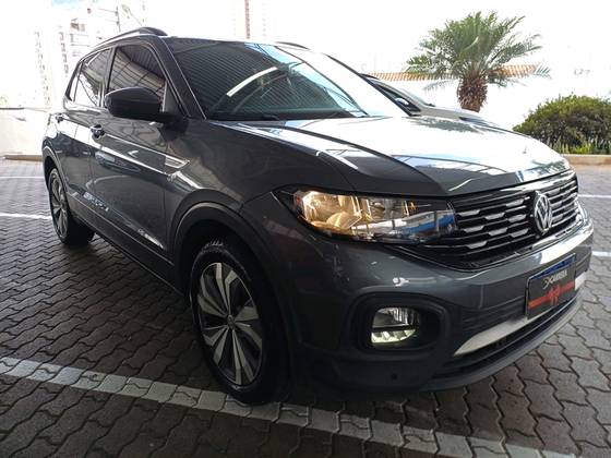 VOLKSWAGEN T-CROSS 1.0 200 TSI TOTAL FLEX COMFORTLINE AUTOMÁTICO VOLKSWAGEN T-CROSS 1.0 200 TSI TOTAL FLEX COMFORTLINE AUTOMÁTICO